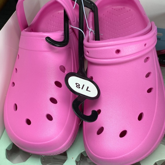 Shoes - Kids Pink Clogs